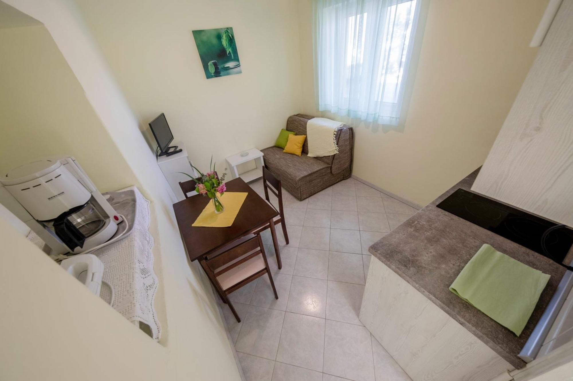 Apartments By The Sea Supetarska Draga - Donja, Rab - 11769 Værelse billede
